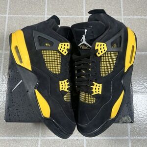 Jordan 4 Retro Yellow Thunder 2023 Size 10.5 DH6927-017 Black